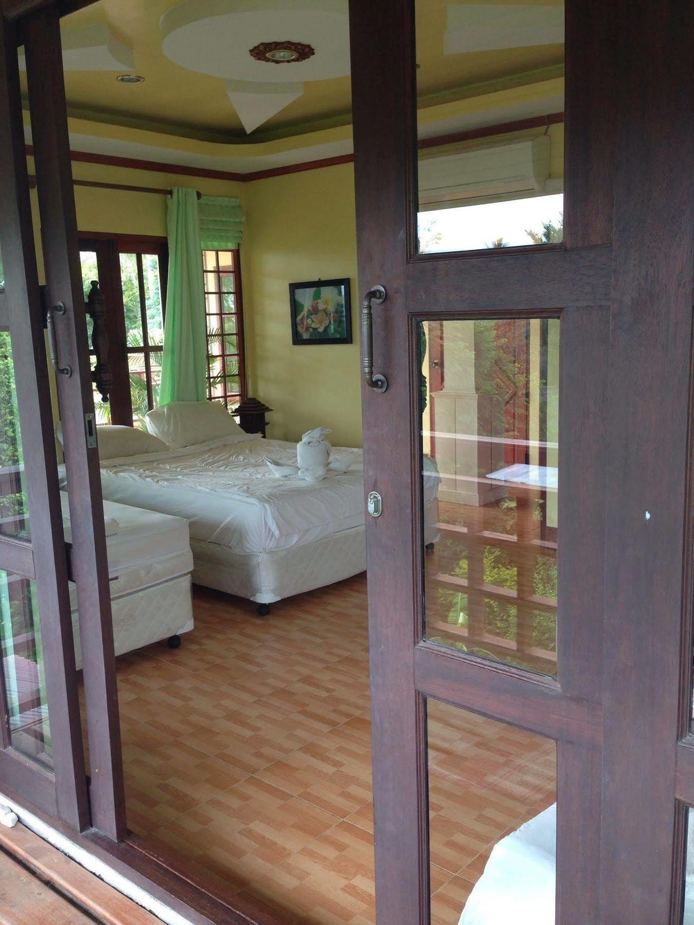 Hut Sun Bungalow Haad Son Esterno foto
