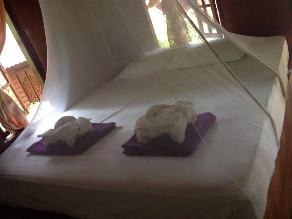 Hut Sun Bungalow Haad Son Esterno foto