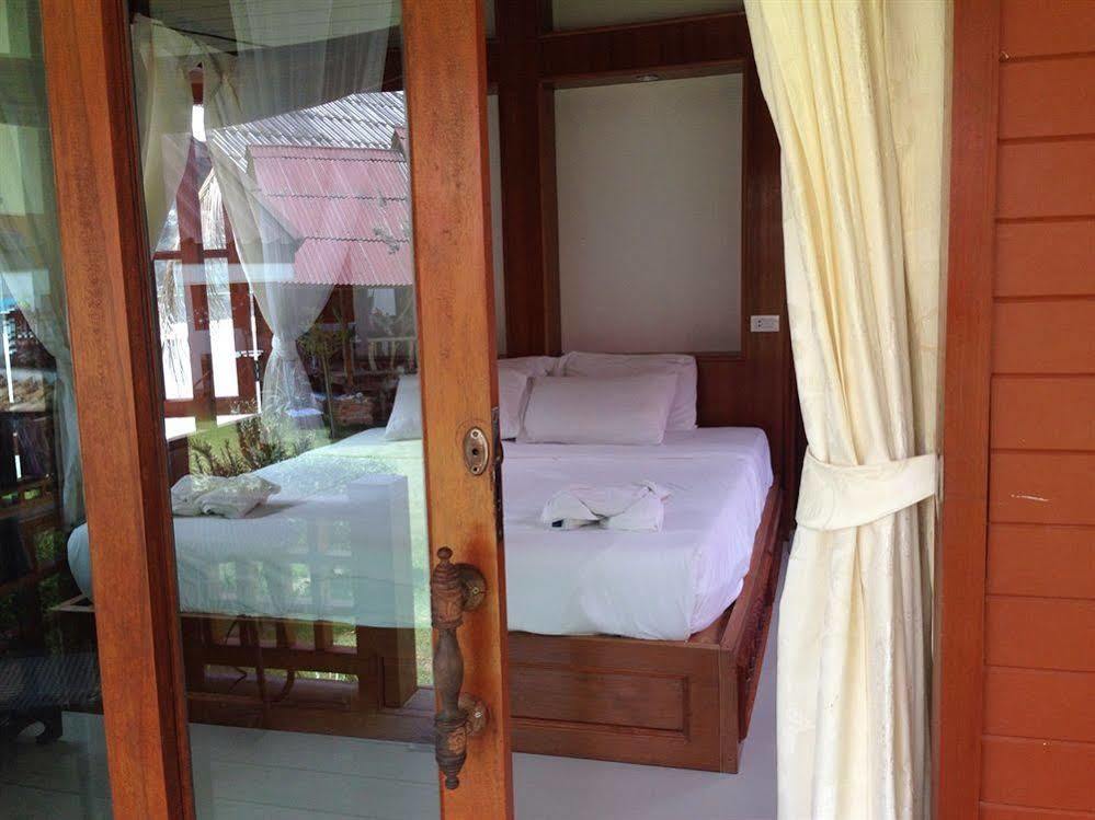 Hut Sun Bungalow Haad Son Esterno foto