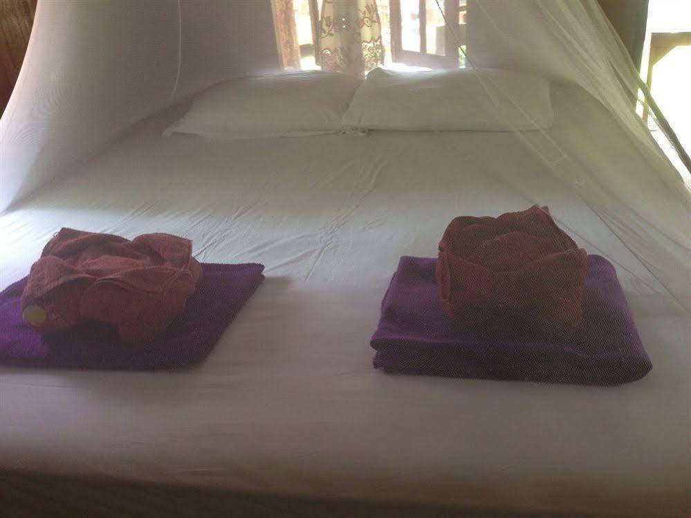 Hut Sun Bungalow Haad Son Esterno foto